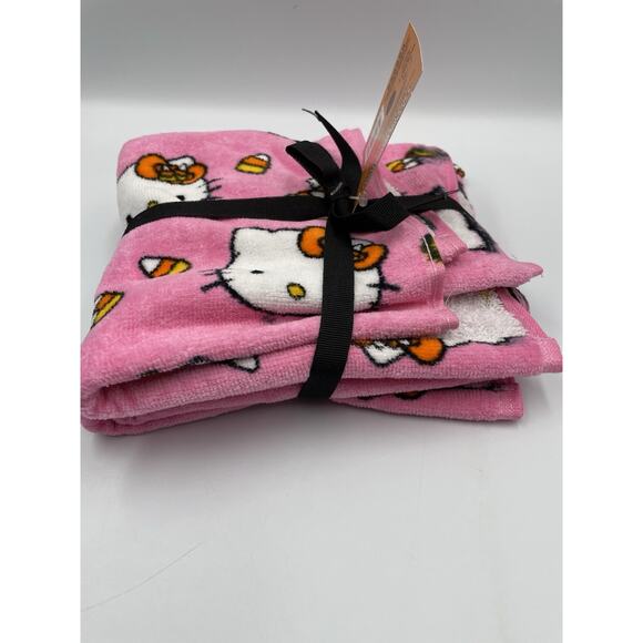 Hello Kitty Sanrio 4-pack Halloween Candy Corn Washcloths 13x13 - Picture 2 of 4